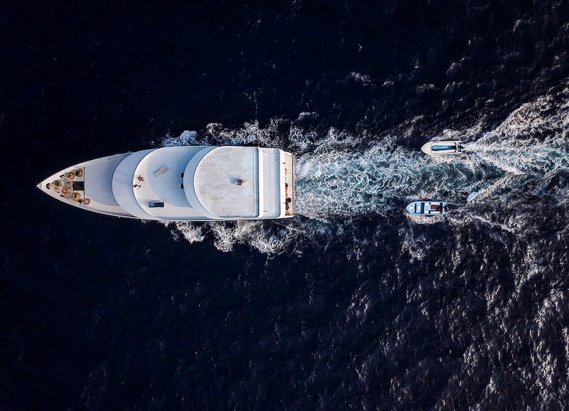 Tips for Spending Summer on Your Boat