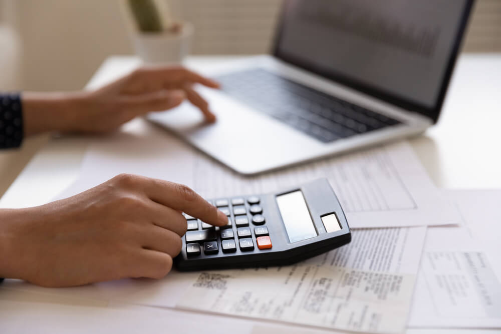 Tips for Finding & Comparing Small Business Insurance Policies