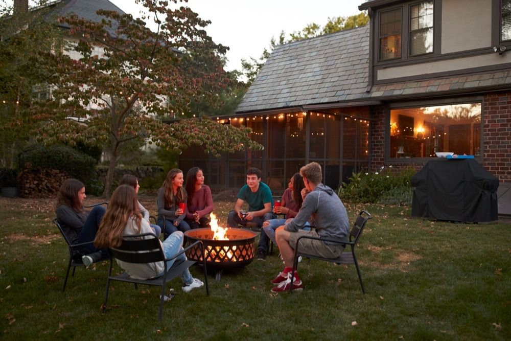 Things to Consider While Installing a Backyard Fire Pit